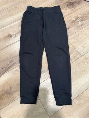Men's Black Fabletics Jogger Pants - Comfortable Everyday Sweatpants